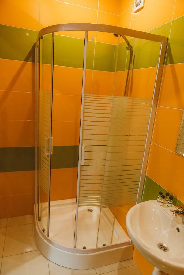Hotel Korona Kolybayevka Buitenkant foto
